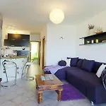 Apartment 2 Bedroom Amazing In