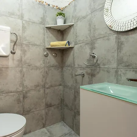Daire 2 Bedroom Amazing In *